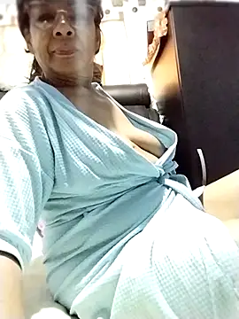 Marylinmiller online show from November 8, 2:50 pm