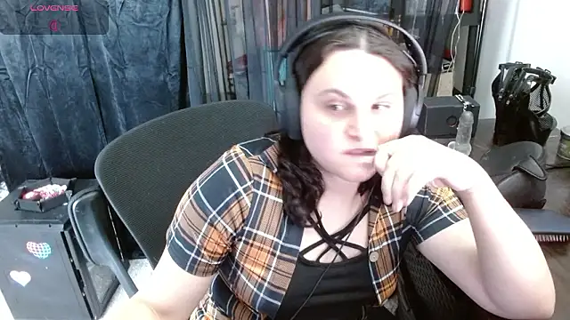 Salacious Sage online show from February 21, 10:00 pm