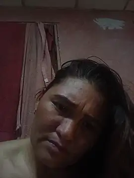 Leona-Pig online show from December 4, 8:17 pm