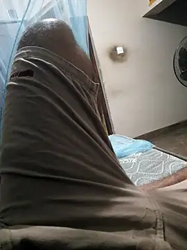 Snapshot of kaushi76 chatting on November 6, 3:13 pm kaushi76 online show from November 6, 3:13 pm