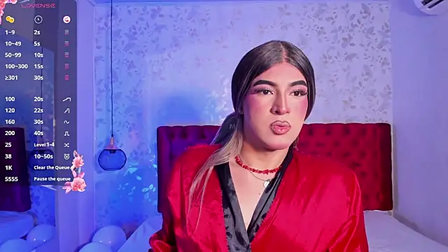 camii raux online show from February 16, 8:38 pm