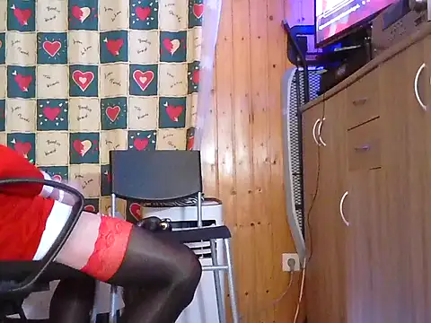 AgnesCross39 online show from November 19, 12:43 am