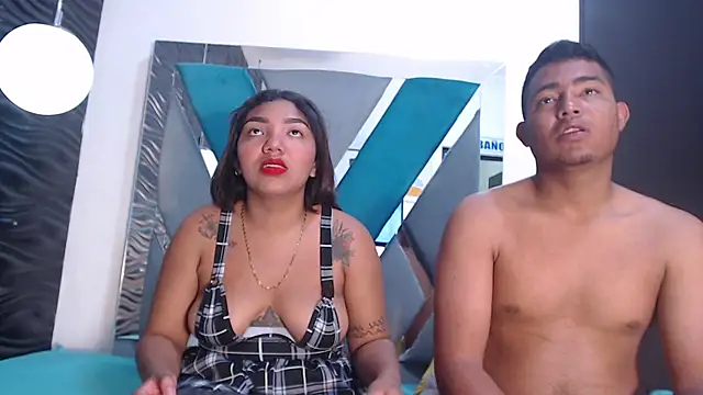 Naty And Maxx online show from November 9, 11:52 am