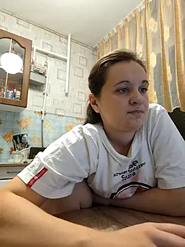 LinaLorien online show from November 10, 9:36 pm