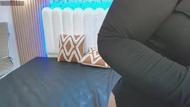 samiraa haalem online show from April 17, 4:04 am