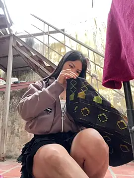 Snapshot of Beolulu chatting on February 21, 7:09 am Beolulu online show from February 21, 7:09 am