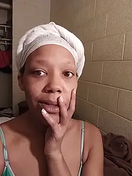 SITHANDRAH online show from December 2, 11:26 am