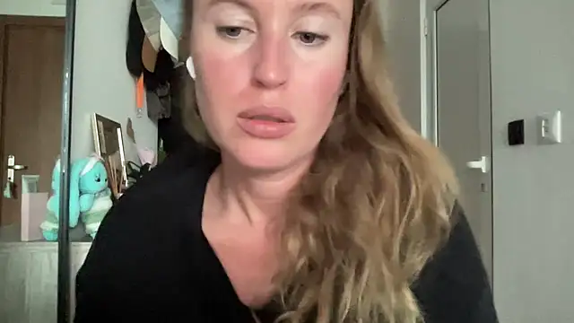 Ameli8 online show from November 5, 1:00 pm