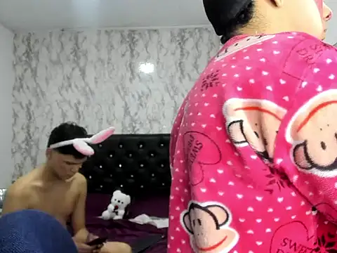 Lovers Spicy online show from November 14, 12:59 pm