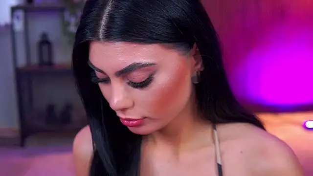 RavennaDArcy online show from January 15, 7:17 pm