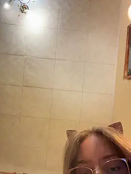 EveLunny online show from February 16, 11:34 pm