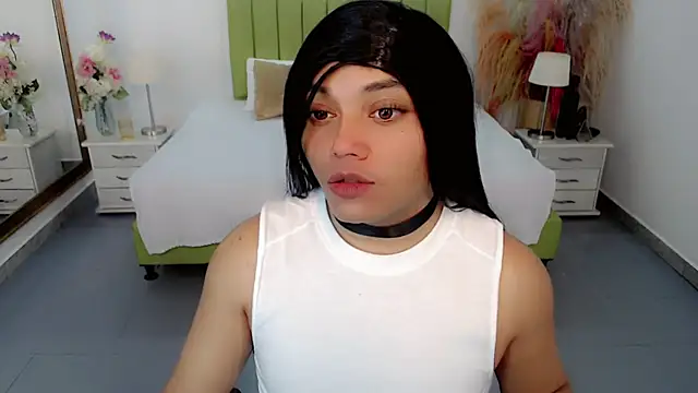 sebastian cruz  online show from April 20, 7:04 pm