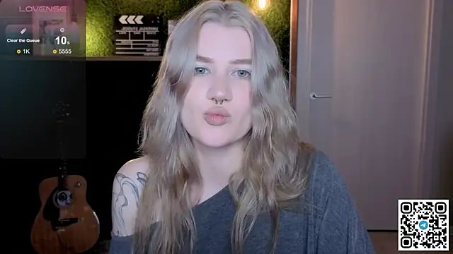 eshleeygreen online show from June 6, 9:19 pm