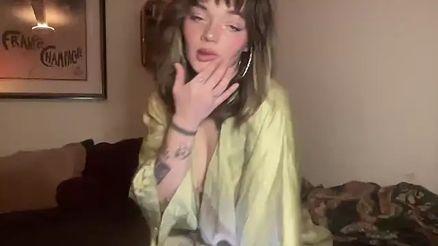 angelgirl98 online show from January 18, 8:23 pm