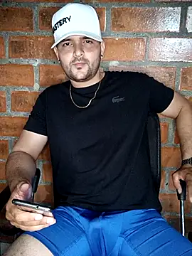 miguelitoo1999 online show from November 9, 4:33 am