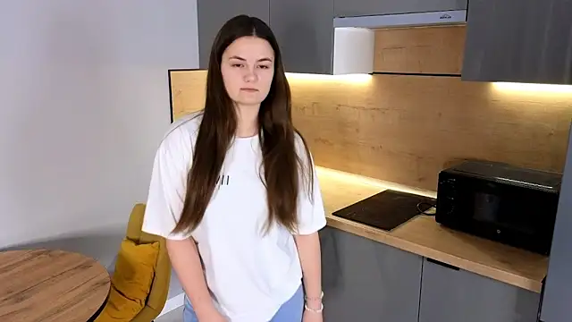 Snapshot of JoyBradley chatting on November 29, 7:11 am JoyBradley online show from November 29, 7:11 am