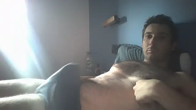 Snapshot of Paul69sb chatting on July 22, 6:22 pm Paul69sb online show from July 22, 6:22 pm