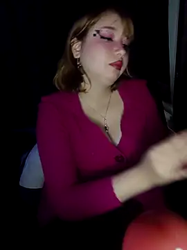 Snapshot of Michi_sauria1 chatting on November 21, 2:43 am Michi sauria1 online show from November 21, 2:43 am