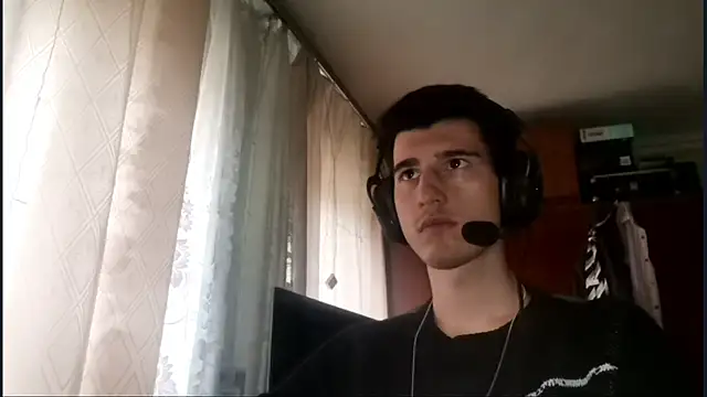 Snapshot of JamesLagerfeld chatting on November 6, 10:16 am JamesLagerfeld online show from November 6, 10:16 am