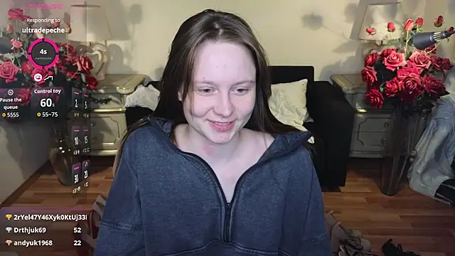 HolyBabyDoll online show from November 24, 11:59 pm