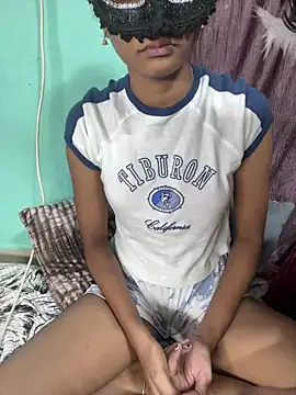 leenaboyxh online show from December 19, 2:02 pm