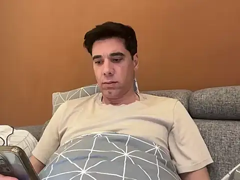 Snapshot of marcoo_x chatting on May 13, 6:44 am marcoo x online show from May 13, 6:44 am