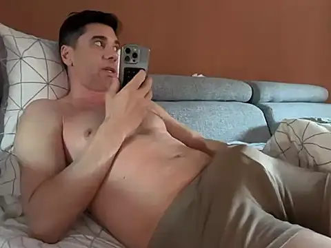 Snapshot of marcoo_x chatting on June 13, 6:11 am marcoo x online show from June 13, 6:11 am