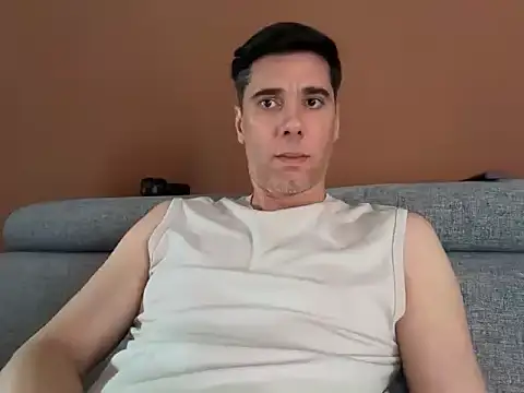 Snapshot of marcoo_x chatting on July 28, 2:46 pm marcoo x online show from July 28, 2:46 pm