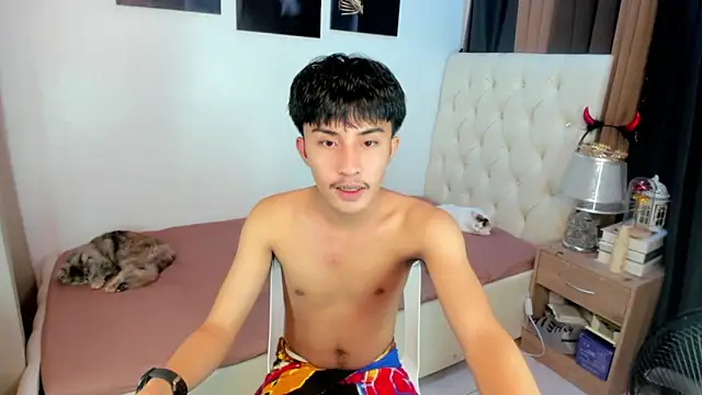 Urloverhardcock online show from December 5, 6:15 pm