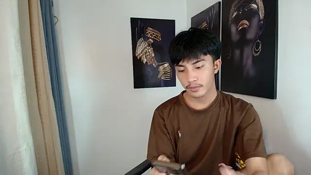 Urloverhardcock online show from December 15, 4:50 am