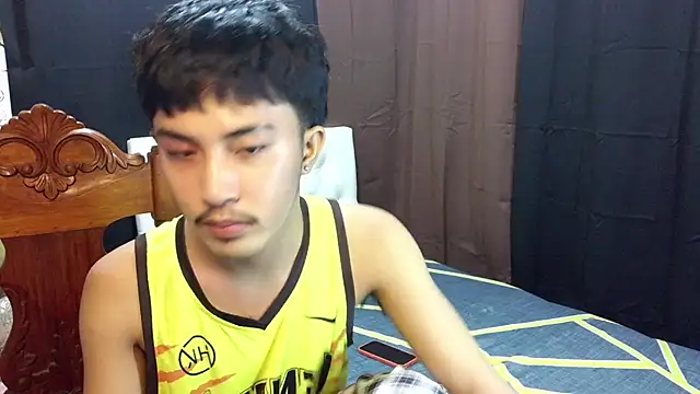 Urloverhardcock online show from July 16, 9:37 am