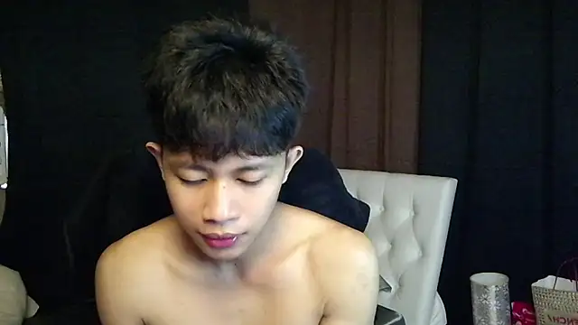 Urloverhardcock online show from July 28, 7:37 am