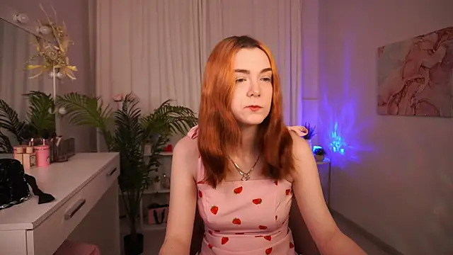 AvaRyder online show from December 20, 1:29 pm