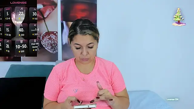 Andhrea Vale online show from November 11, 11:32 am