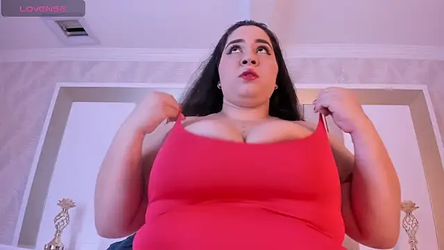 MiaBigBust online show from November 9, 12:03 pm