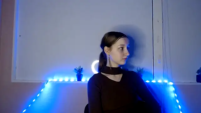 Curlyyy Girl online show from November 7, 3:01 pm