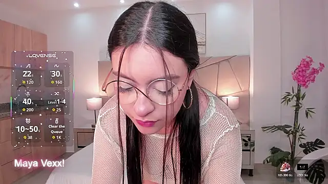 Maya vexx online show from November 9, 7:23 pm