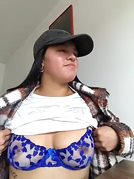 ALEJA  22 online show from April 17, 9:18 pm