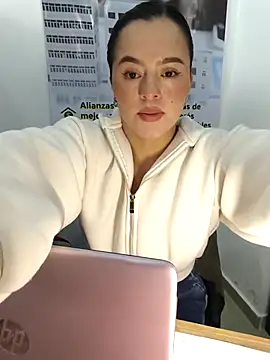 ALEJA  22 online show from April 22, 12:07 pm