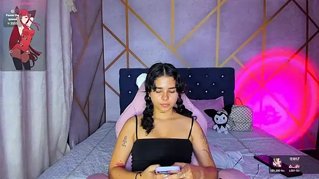  vaiolet owo online show from February 28, 5:08 am