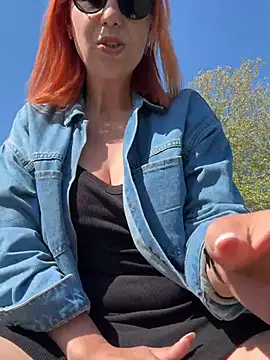 pervimilf online show from April 22, 10:17 am