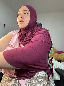 sweetmuslim01 online show from February 17, 1:04 am