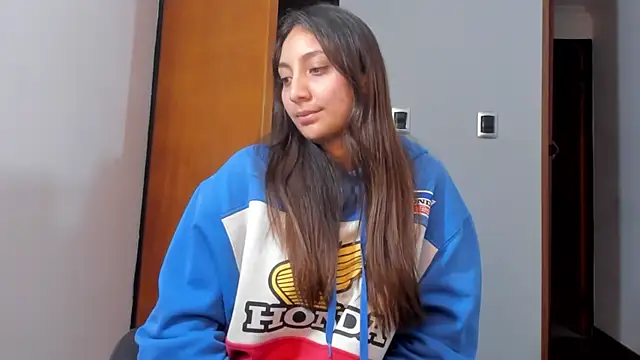 LilyGarcia online show from June 14, 2:24 am