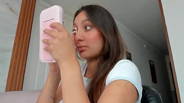 LilyGarcia online show from June 20, 3:37 pm