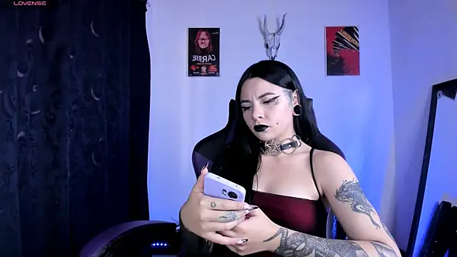 papper doll online show from November 8, 7:56 pm