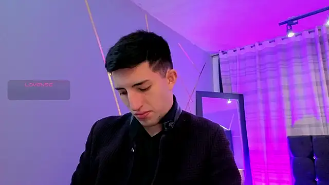 Un Sluttyy online show from November 24, 11:43 am