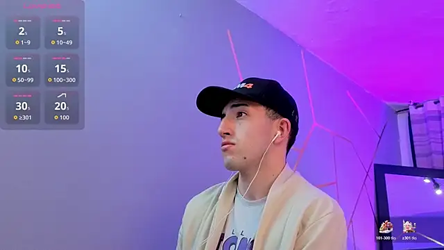 Un Sluttyy online show from December 18, 11:38 am