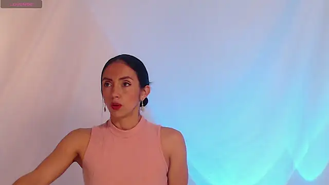 Belladonna lips online show from February 19, 11:01 pm