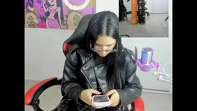 queen findom1 online show from January 11, 6:29 am