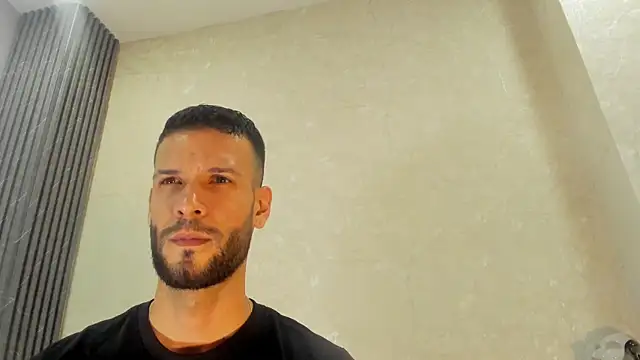 Snapshot of Jacob_Benelli chatting on June 24, 12:42 am Jacob Benelli online show from June 24, 12:42 am